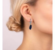 Серебряные серьги-подвески с сапфиром и фианитами (2103/1р-NSPH): купить