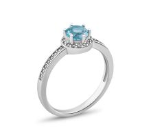 Серебряное кольцо с голубым кварцем и фианитами (SZDR31900)