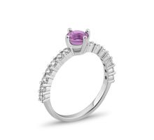 Серебряное кольцо с аметистом и фианитами (SZDR32228)