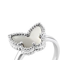 Серебряное кольцо Бабочка с перламутром (КК2П/2066): купить