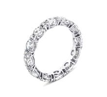 Серебряное кольцо с фианитами (10145)