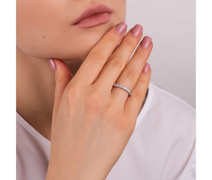 Серебряное кольцо с фианитами (Л-023р): купить